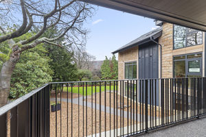 Photo 8- click for photo gallery